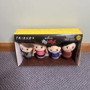 Hallmark Itty Bittys Friends TV Thanksgiving Throwback Collectors Set 4 Pc. NWT